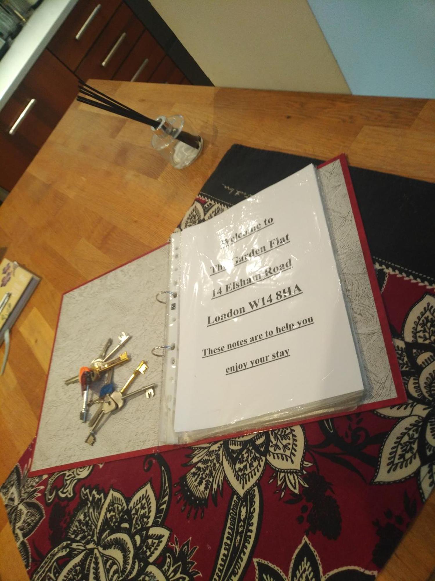 דירות Superior 5* Kensington, London Flat + Free Wi-Fi מראה חיצוני תמונה