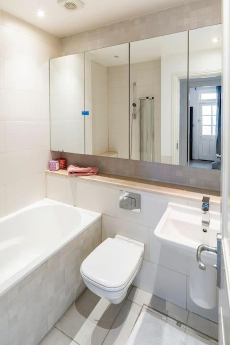 דירות Superior 5* Kensington, London Flat + Free Wi-Fi מראה חיצוני תמונה
